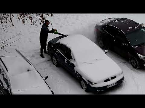 Видео: Воздуходувка Greenworks G24AB 24V для Hyundai Sonata EF