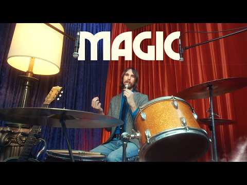 Видео: Эффект ленточного микрофона