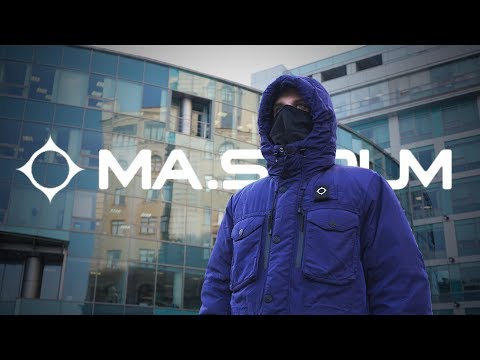 Видео: ЛУЧШЕ STONE ISLAND И С.P. COMPANY. ОБЗОР MA.STRUM GREYBACK DOWN PARKA.