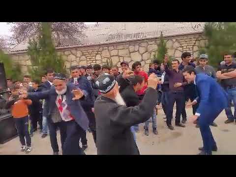 Видео: Свадьба в одном городке по имени.(ДЕҲАИ КАМАРОВ)