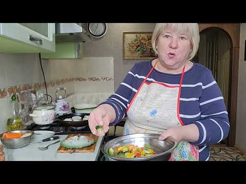 Видео: Грибной суп с фасолью. Тушеная рыба с овощами. Заготовка пельменей в заморозку.