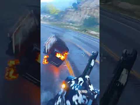 Видео: устроили хаос в городе в  GTA 5 ONLINE на танке TM-02 Khanjali