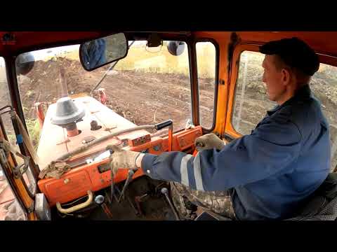 Видео: ДТ-75 в деле! Кировец К744 на вспашке! Улучшения в хозяйстве!