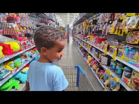 Видео: Walmart. Самый популярный гипермаркет в США