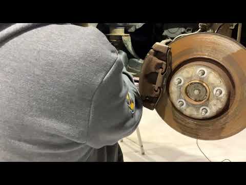 Видео: Ford Mondeo 2.0 TDCI 2010 года выпуска: не заводится, не крутит стартер, нет связи с PCM