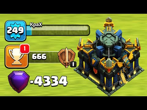 Видео: 🥺СПУСТИЛСЯ В БРОНЗУ НА ТХ17 ! САМОЕ ДНО В CLASH OF CLANS