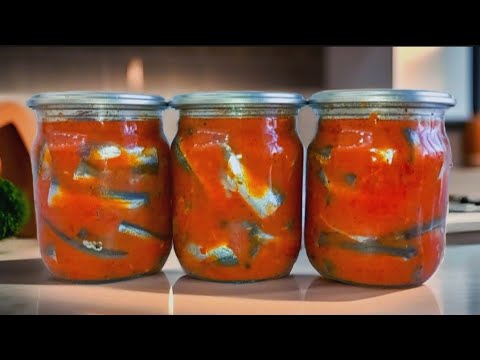 Видео: 🍅 РЫБА В ТОМАТНОМ СОУСЕ✅ ВКУСНЕЕ ЧЕМ В МАГАЗИНЕ 💯 КОНСЕРВИРУЕМ НА ЗИМУ 🔔