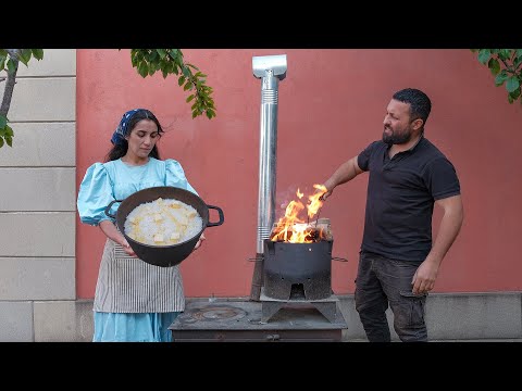 Видео: Это самый вкусный плов, который я когда-либо ела! Традиционное блюдо - куриный плов.