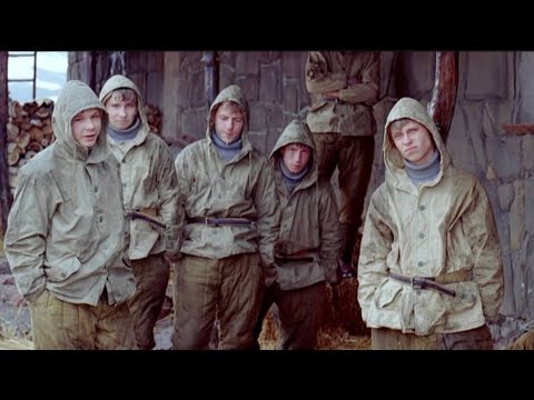 Видео: 13-14 ЖАСАР ҰРЫЛАР СОҒЫСҚА АТТАНУҒА МӘЖБҮР / қысқаша кино