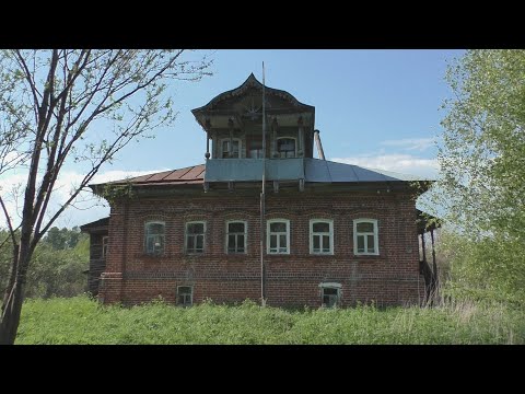 Видео: Неожиданно Богатый  дом. Шикарный дом в деревенской глубинке. Здесь жили богатые люди.