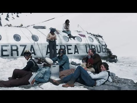 Видео: Тоо арасында кулаган учактан тирүү калгандар ачкалыктан ойго келбеген ишке барышты...