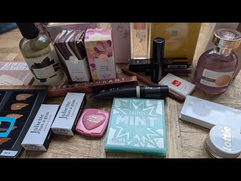 Видео: Дуже вигідні покупки парфюмерії і декоративної косметики Avon, Yves Rocher