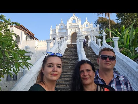 Видео: 6. Исследуем Шри Ланку на скутерах. Форт Галле, маяк, виды. Закат. Покупаем тунца на рынке.