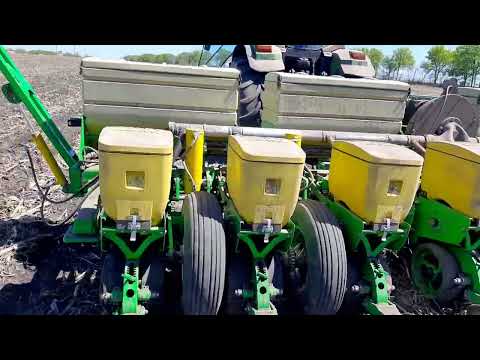Видео: 6.05.2022 Розгортачі ряду на СПМ8 (Велес Агро) Супер.👍