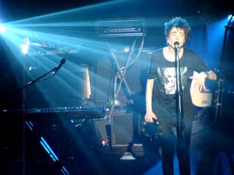 Видео: Земфира "Непошлое", Париж, март 2012