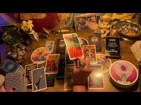 Видео: КОЗЕРОГ ♑️ В СЛЕДУЮЩИЕ 3 ДНЯ: «НОВАЯ ЛИЧНОСТЬ И ПЕРЕДАННЫЙ ПО ЛИНИИ ДУХОВНЫЙ 🎁 ДАР...» ТАРО ОРАКУ...