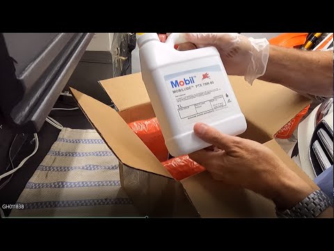 Видео: Проблема с переключением передач Porsche 996 решена путем возврата к оригинальному трансмиссионно...