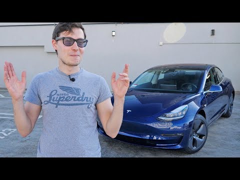 Видео: Эта машина изменит все! Тест-драйв и обзор Tesla Model 3