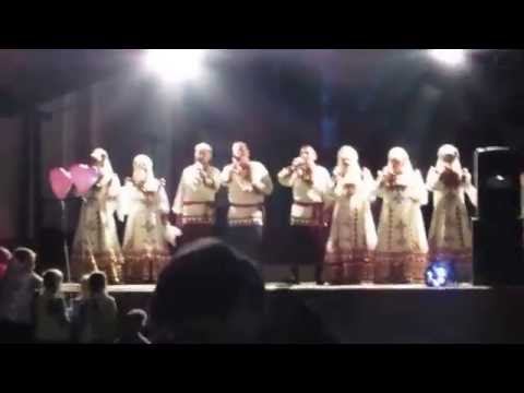 Видео: Расцветали яблони в саду.Нижнедевицк