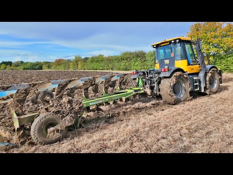 Видео: 3-колесный плуг JCB FASTRAC