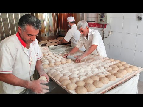 Видео: Привлекательная иранская пекарня с другой духовкой😍🫢| мистер еда #выпечкахлеба