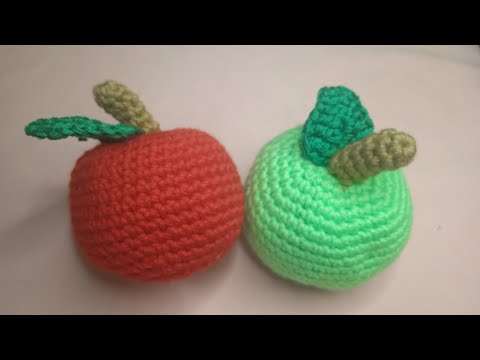 Видео: Как связать яблоко🍎how to crochet an apple 🍏