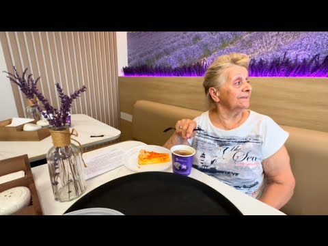 Видео: ВЛОГ Бабуля поранила ногу ЕДЕМ В КЛИНИКУ / Купили ДОМ на море и ДЕЛАЕМ РЕМОНТ / Мои обновки