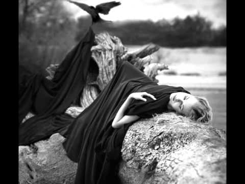 Видео: Без теб, изпълнява  - Сантра