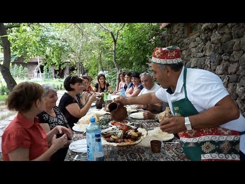 Видео: Самый вкусный сочный шашлык(хоровац),приготовленный в тандыре .Рецепт от Жоржа