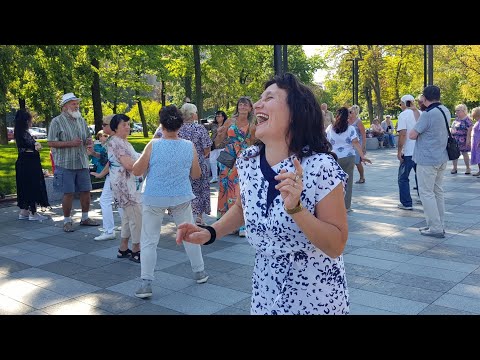 Видео: СЕГОДНЯ 18 августа 2024 А ЧЕМ ЖЕ НАЧАЛИСЬ ТАНЦЫ СЕГОДНЯ #retrodancing