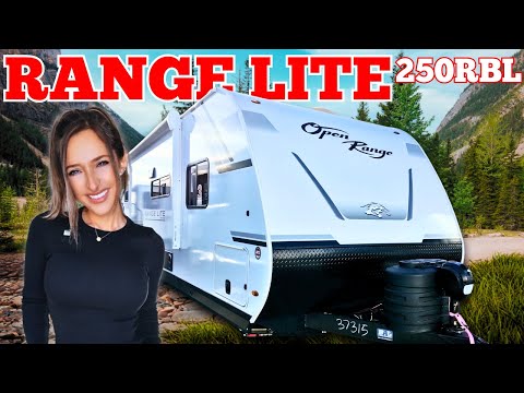 Видео: Автодом, который НАРУШИЛ ВСЕ правила! Range Lite 250RBL — огромная ванная комната + летняя кухня!