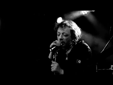 Видео: Глеб Самойлов — В дверь стучат( Москва, 16 тонн, 31.12.2020)
