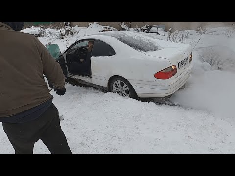 Видео: Купили брошенный мерседес CLK 3.2