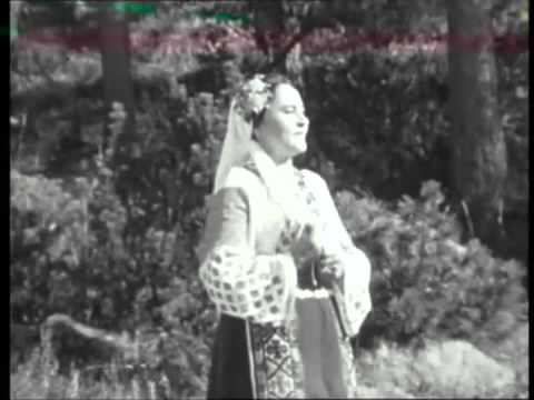 Видео: ПЕЕ ДОБРУДЖАНСКАТА ПЕВИЦА  АНАСТАСИЯ КОСТОВА-БНТ
