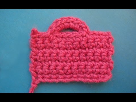 Видео: Петелька для пуговицы  Crochet buttonhole Вязание крючком Урок 325