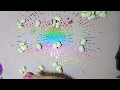 Видео: Новое знакомство✨ Гадание на бобах 🍀