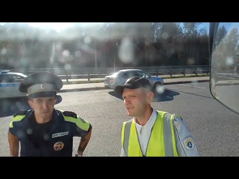 Видео: Основания не нужны и проверять не хочется когда не дают. М11, где-то под Великим Новгородом.