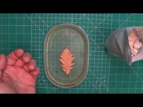 Видео: Патинирование изделий из меди черной солью КАЛА НАМАК.