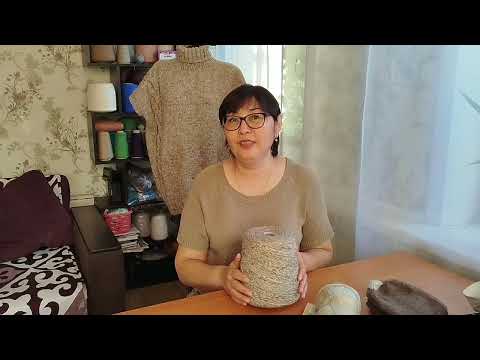 Видео: Мои готовые работы: жилет, носки и перчатки.