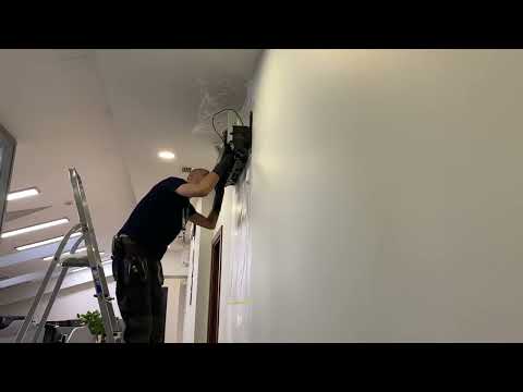 Видео: Чистка настенного кондиционера LG