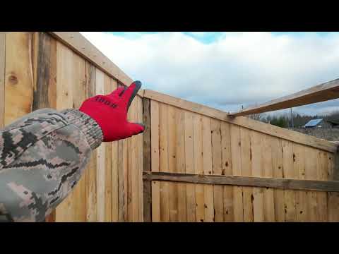 Видео: Деревенские будни! Строю новый дом собаке. Часть 1.