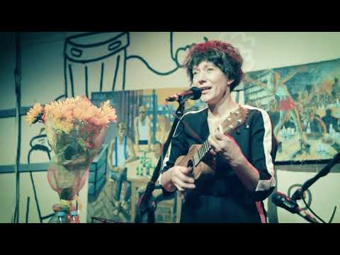 Видео: Света Бень — Электролюбовь