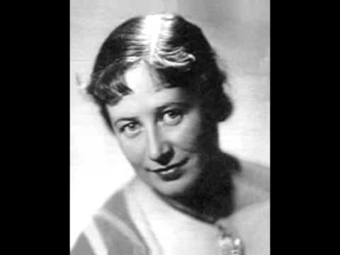 Видео: Виктория Иванова "Лучше нету того цвету"