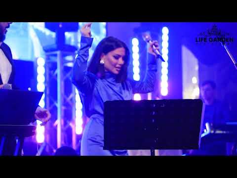 Видео: Samira Gadjieva & Archi-M в  Life Garden Restaurant Самарканд