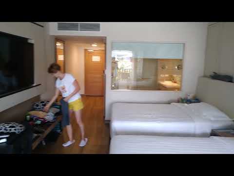 Видео: Обзор номера в отеле CraceLand Resort 4, Тайланд остров Пхукет, ноябрь 2024 года