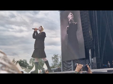 Видео: марш / march - Ic3peak (live at Rock For People 2024, Hradec Králové)