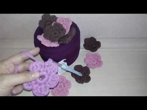 Видео: Цветок крючком из трикотажной пряжи.