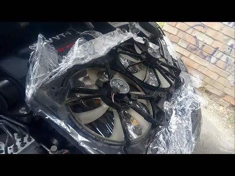 Видео: Как снять электровентелятор с Тойоты Камри ! Снимаем дифузор в сборе с Toyota Camry XV40 !!!