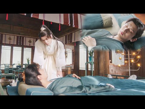 Видео: Ли Лианхуа был ранен, и маленький последователь остался у его постели, ожидая, когда он проснется!