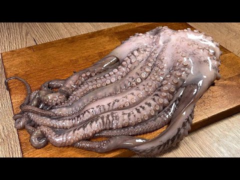 Видео: Я больше не жарю осьминога! Я научился этому трюку у старого рыбака!